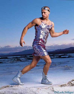Brad_Pitt_In_A_Dress4.jpg
